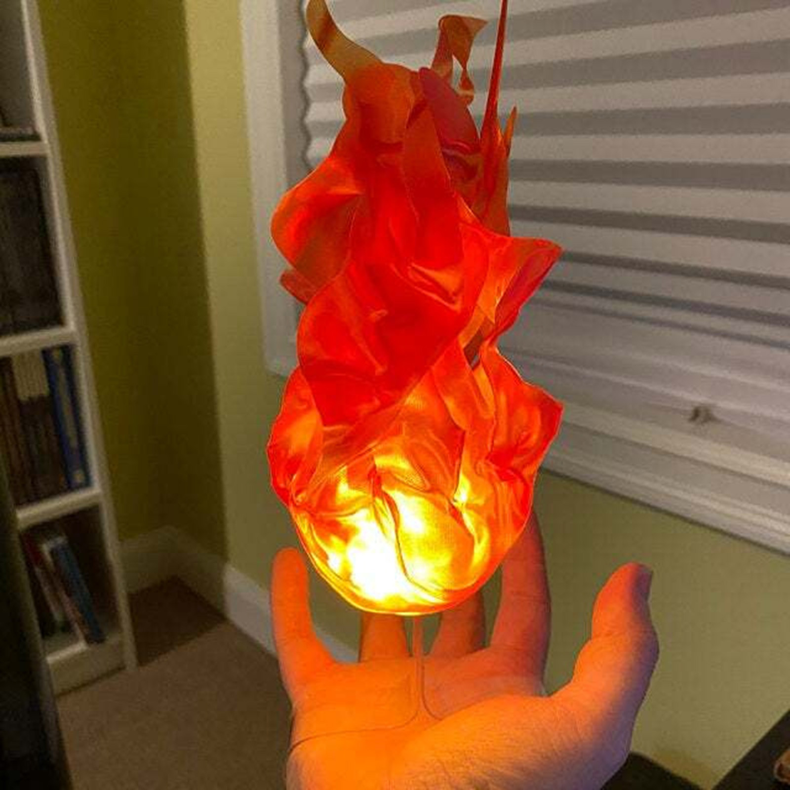 زينة حفلات الهالوين المعلقة عل - مراجعة Cosplay Fireball Prop وسعره